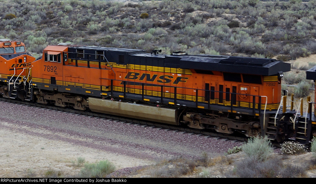 BNSF 7892